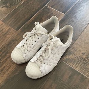 White Adidas Superstars